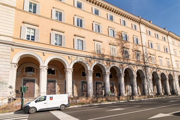 appartamento in affitto a Roma in zona Rione Regola