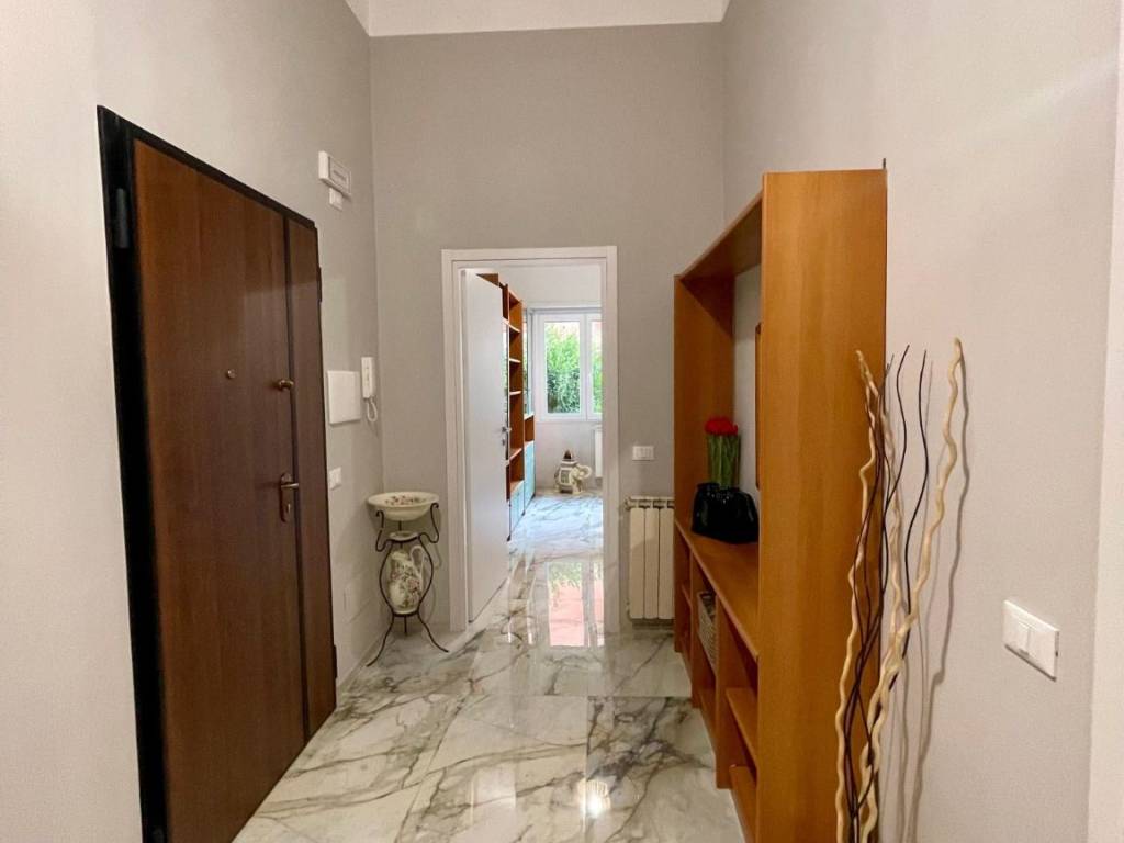 appartamento in vendita a Roma in zona Cinquina