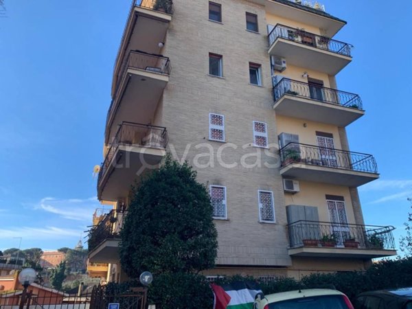 appartamento in affitto a Roma in zona Corviale
