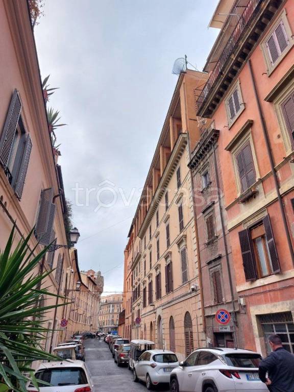 appartamento in affitto a Roma in zona Rione Monti/Campitelli
