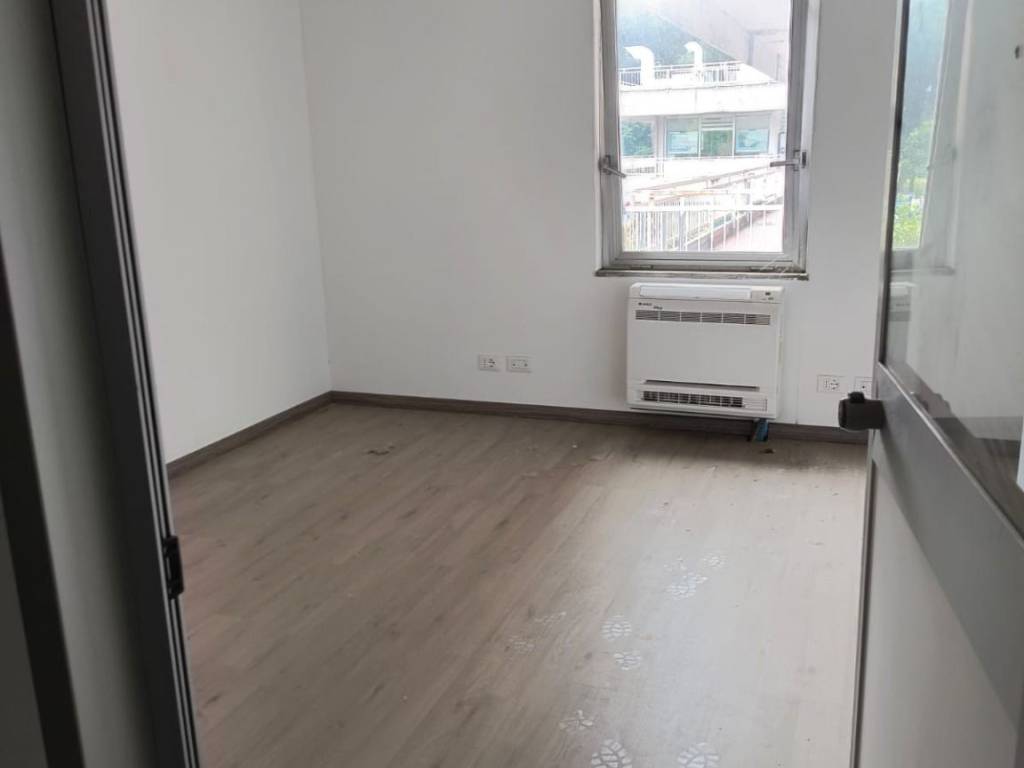 ufficio in affitto a Roma in zona Ponte Mammolo