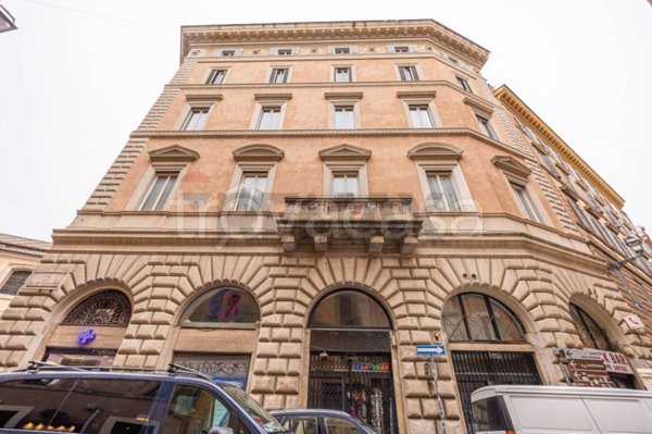 negozio in affitto a Roma in zona Centro Storico