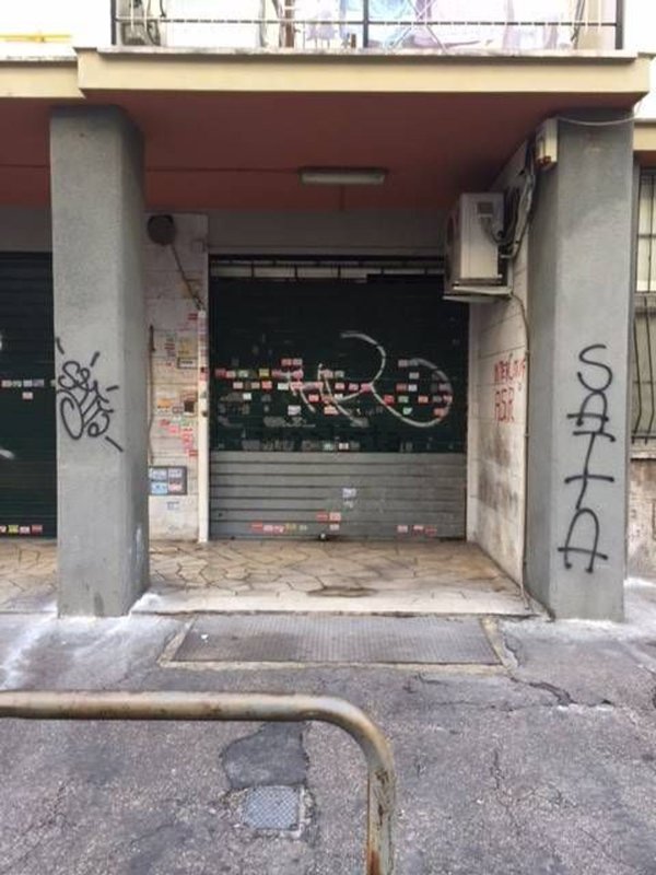 negozio in affitto a Roma in zona Don Bosco