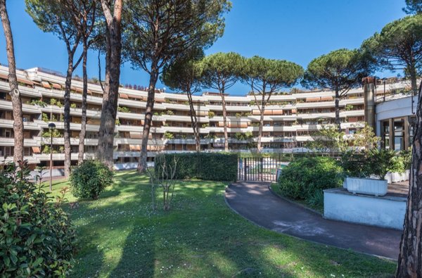 appartamento in affitto a Roma in zona EUR