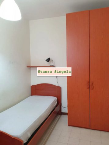 camera singola in affitto a Roma in zona Don Bosco