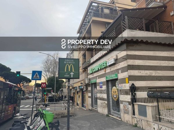negozio in affitto a Roma in zona Primavalle