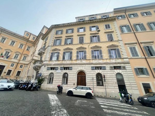 appartamento in affitto a Roma in zona Rione Monti/Campitelli