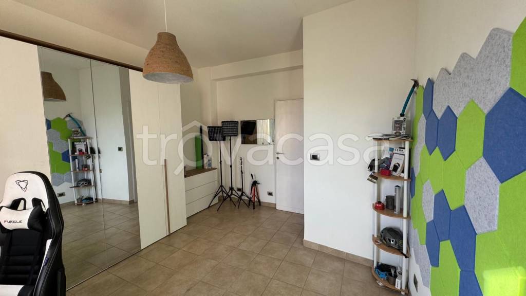 appartamento in affitto a Roma in zona Torre Angela