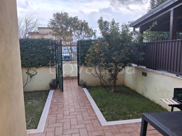 appartamento in affitto a Roma in zona Finocchio