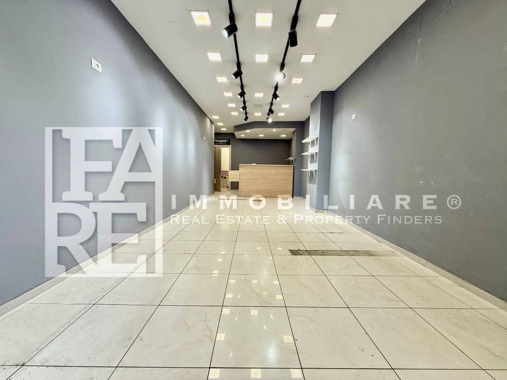 negozio in affitto a Roma