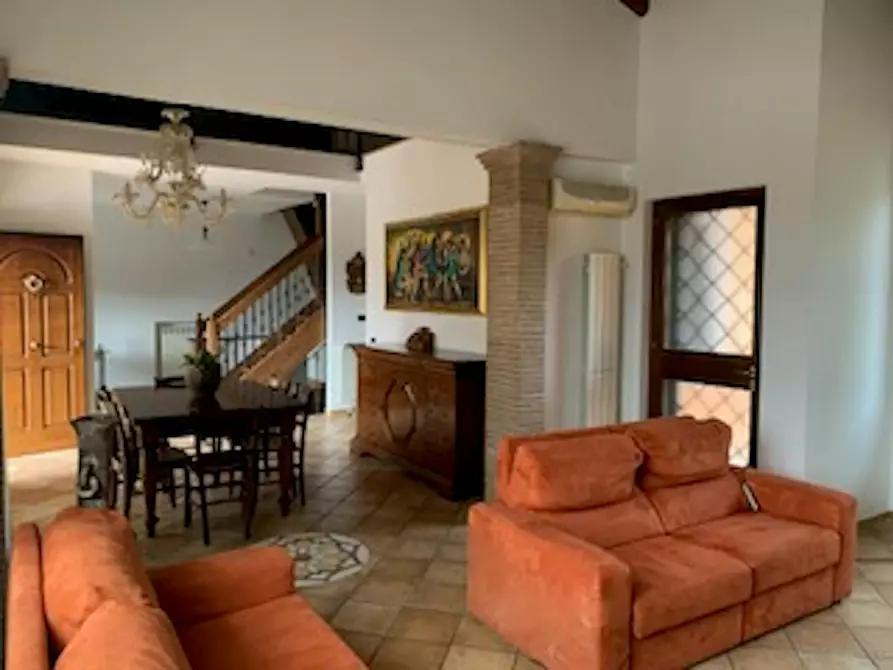 casa indipendente in affitto a Roma in zona Infernetto