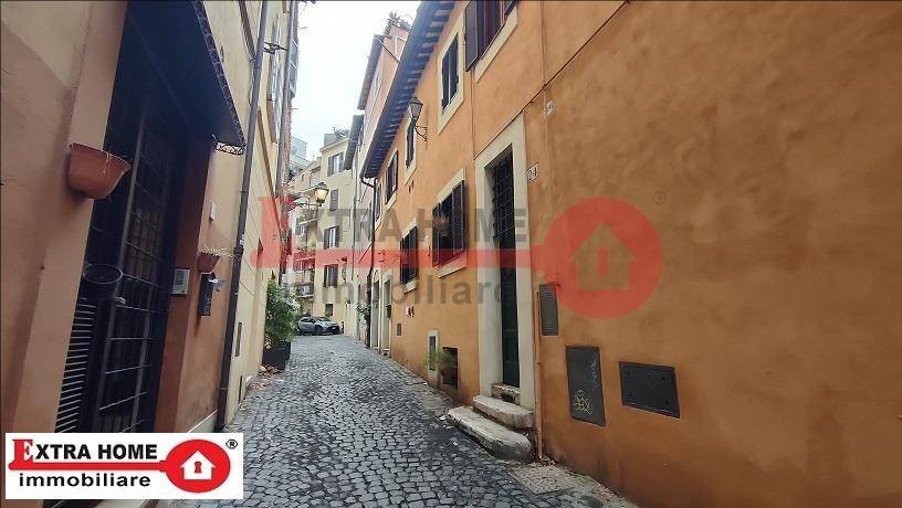 appartamento in affitto a Roma in zona Centro Storico