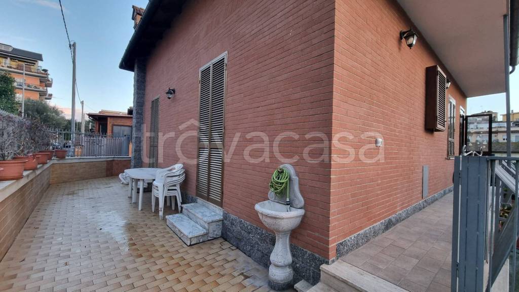 appartamento in affitto a Roma in zona Tomba di Nerone