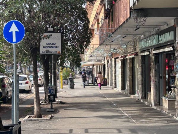 negozio in affitto a Roma in zona Prenestino-Centocelle