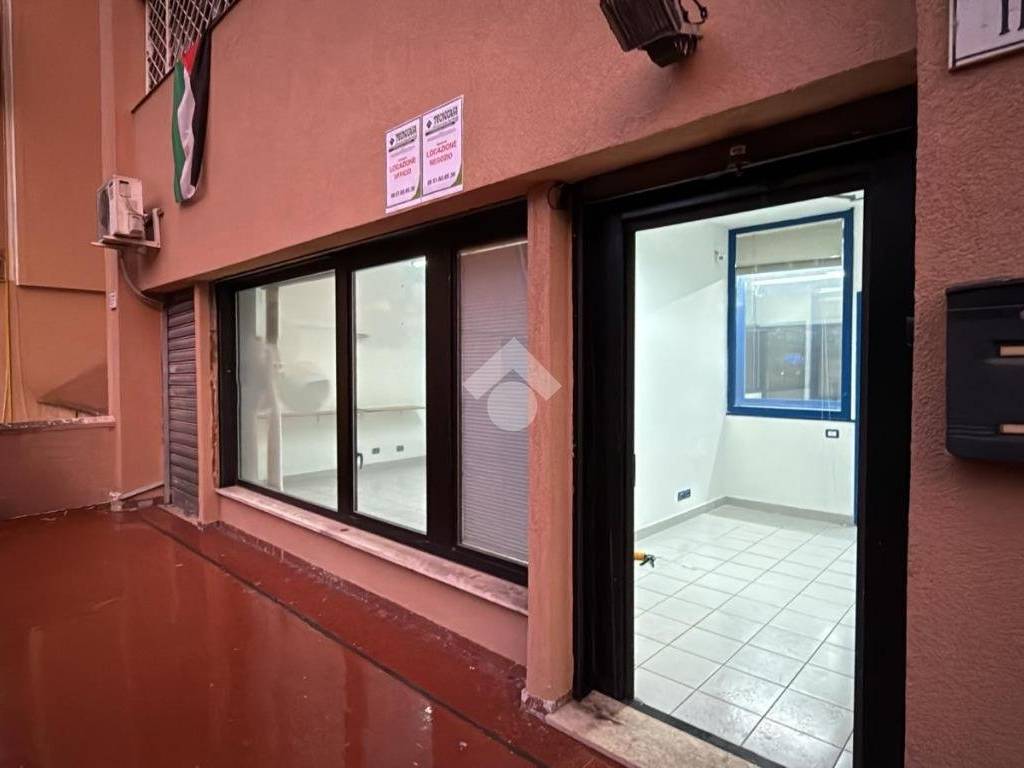 negozio in affitto a Roma in zona Giuliano Dalmata