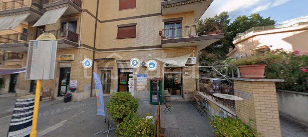 negozio in affitto a Roma in zona Labaro