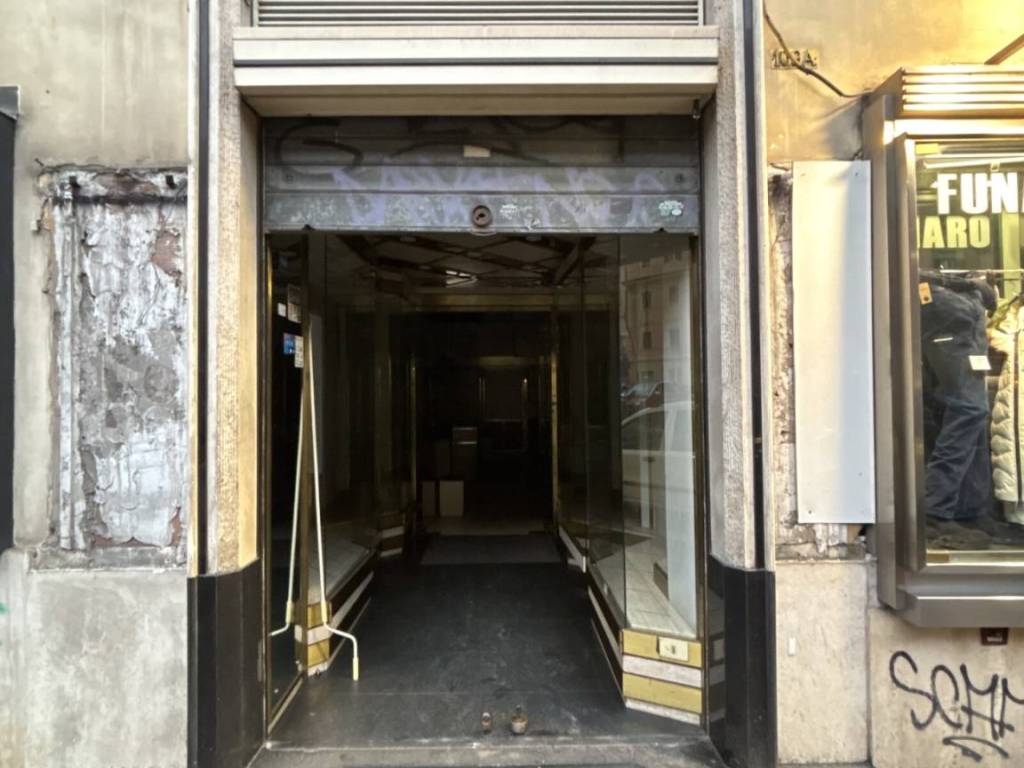 negozio in affitto a Roma