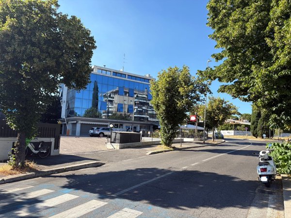 ufficio in affitto a Roma in zona Primavalle