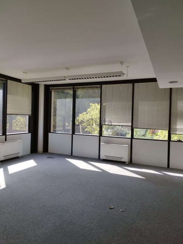 ufficio in affitto a Roma in zona Torrino