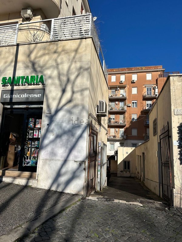 ufficio in affitto a Roma in zona Gianicolense