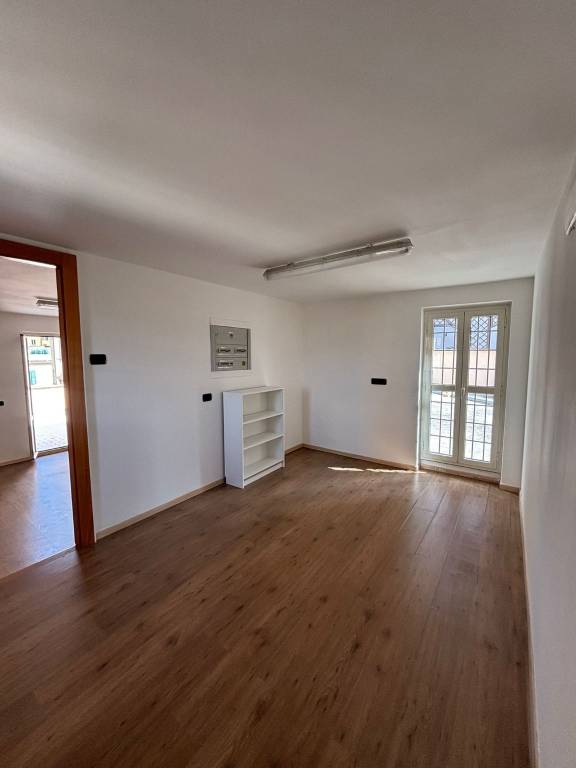 ufficio in affitto a Roma in zona Appio Latino