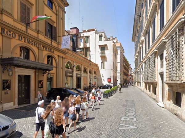 negozio in affitto a Roma in zona Campo Marzio