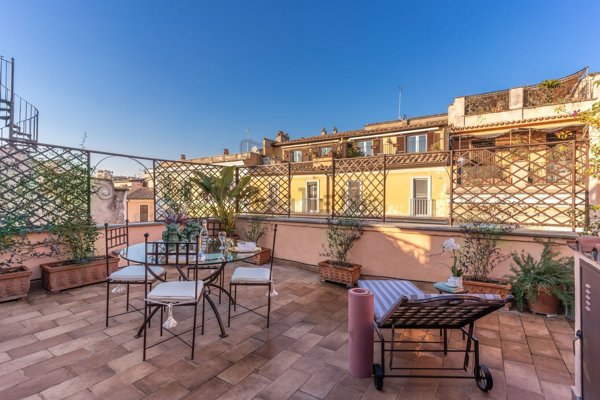 appartamento in affitto a Roma in zona Rione Borgo