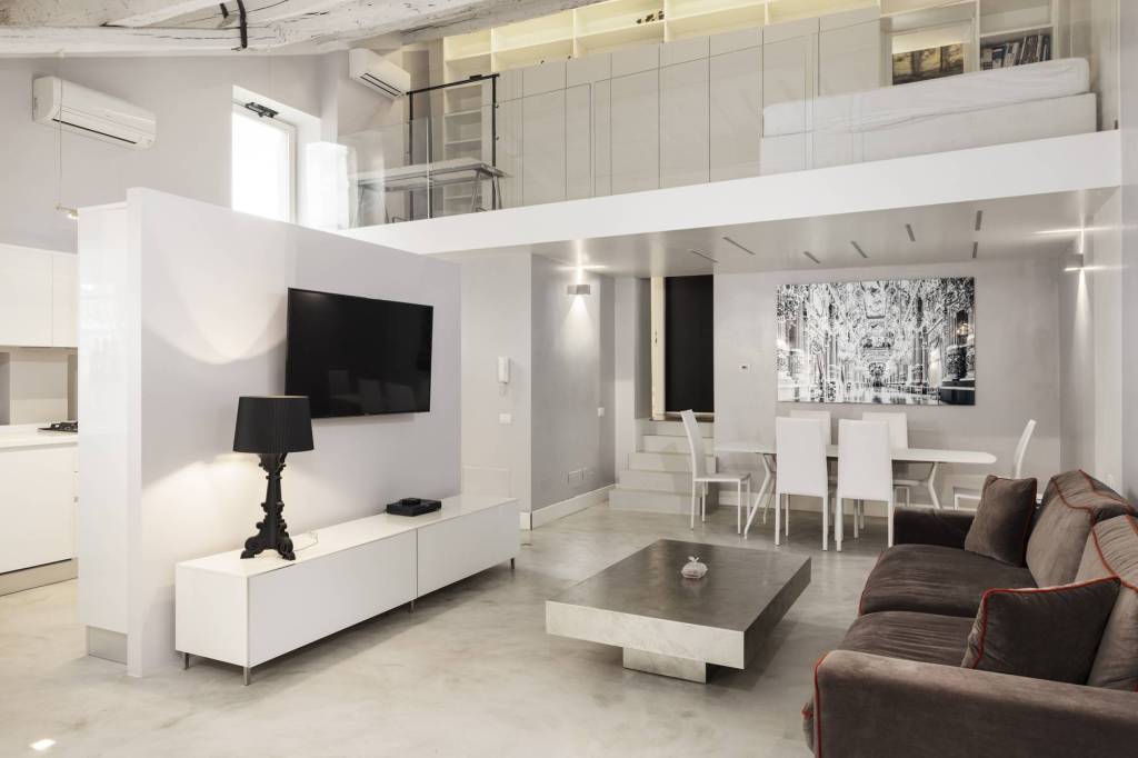 appartamento in affitto a Roma in zona Rione Regola