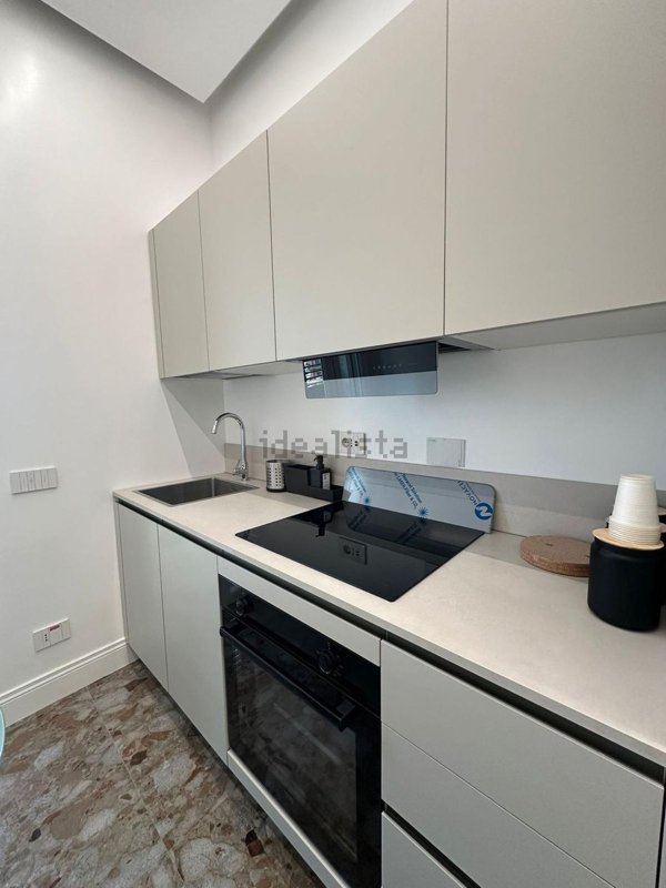 attico in affitto a Roma in zona Borghesiana