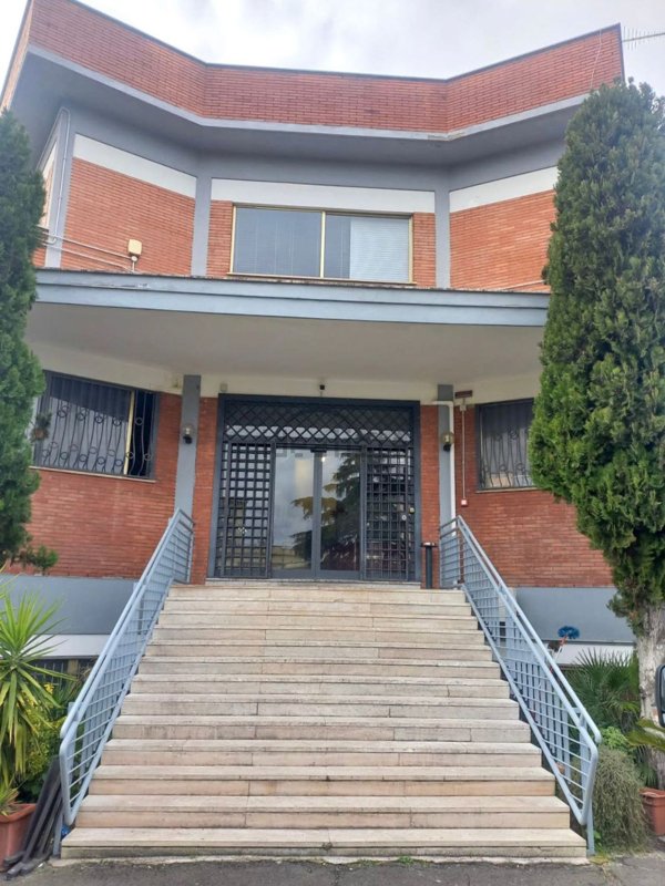 ufficio in affitto a Roma in zona Ponte Mammolo