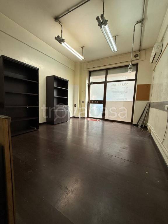 negozio in affitto a Roma in zona Ponte Mammolo