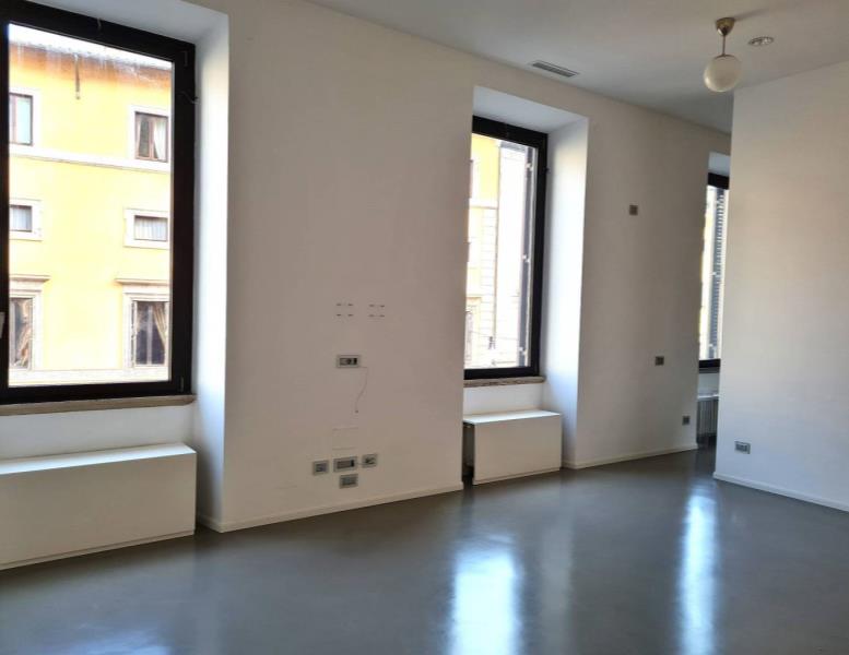 appartamento in affitto a Roma in zona Parione/Sant'Eustachio