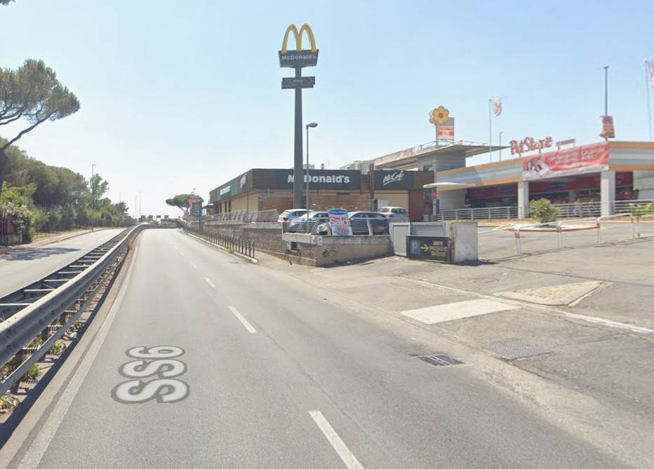 negozio in affitto a Roma in zona Tor Sapienza