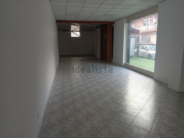 locale commerciale in affitto a Roma in zona Prenestino-Centocelle