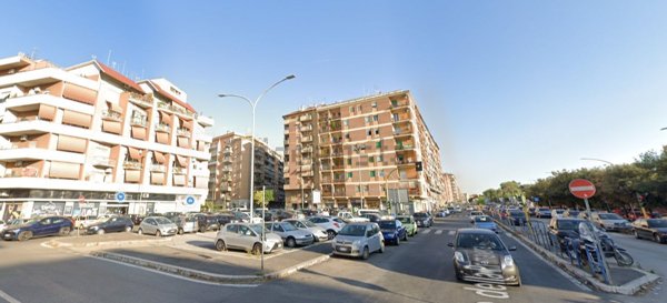 locale commerciale in affitto a Roma in zona Prenestino-Centocelle