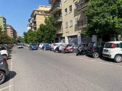 negozio in affitto a Roma in zona Prenestino-Labicano