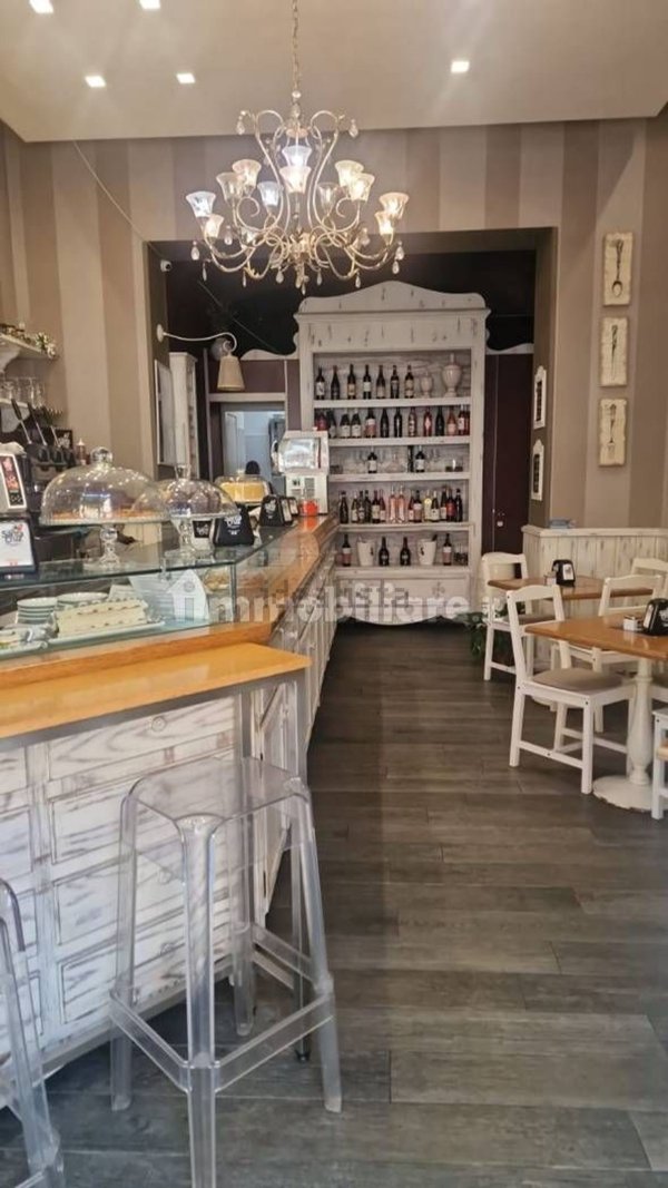 locale di sgombero in affitto a Roma