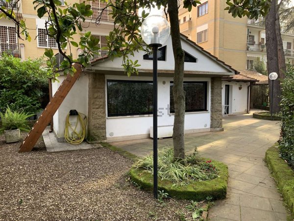 appartamento in affitto a Roma in zona Tomba di Nerone