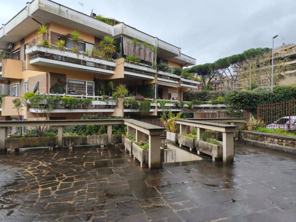 appartamento in affitto a Roma in zona Tomba di Nerone