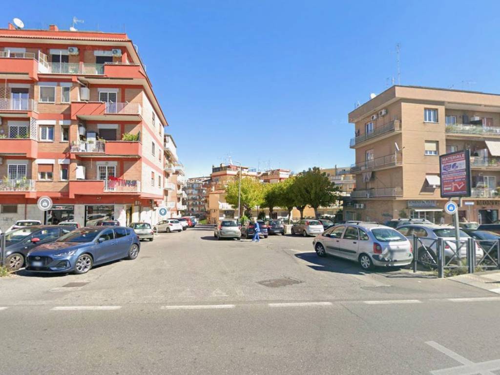 negozio in affitto a Roma in zona Trionfale