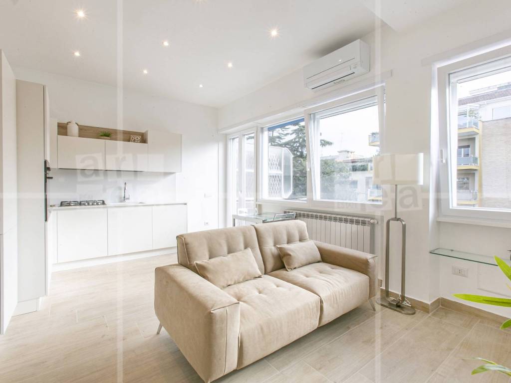 appartamento in affitto a Roma in zona EUR
