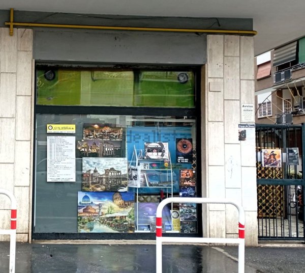 locale commerciale in affitto a Roma in zona Portuense