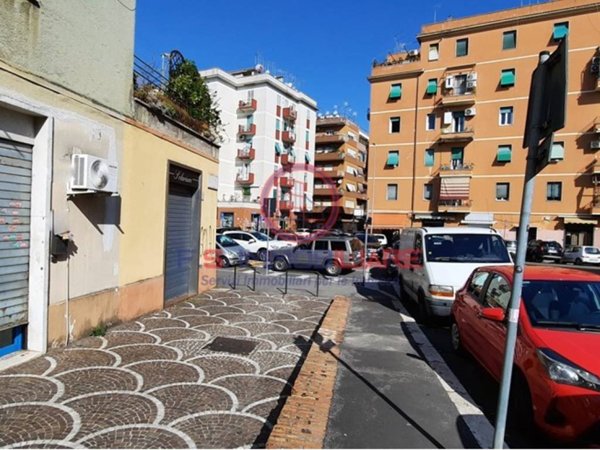 negozio in affitto a Roma in zona Prenestino-Centocelle