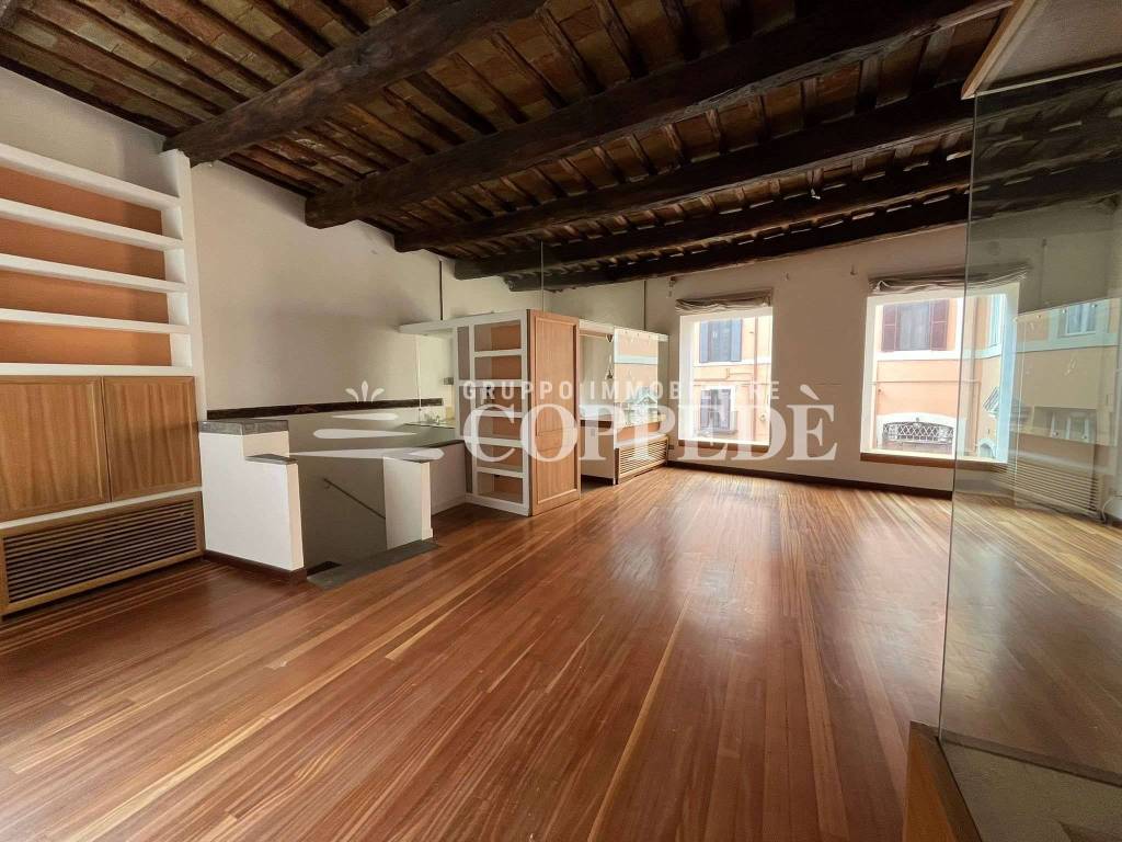 appartamento in affitto a Roma in zona Rione di Ponte