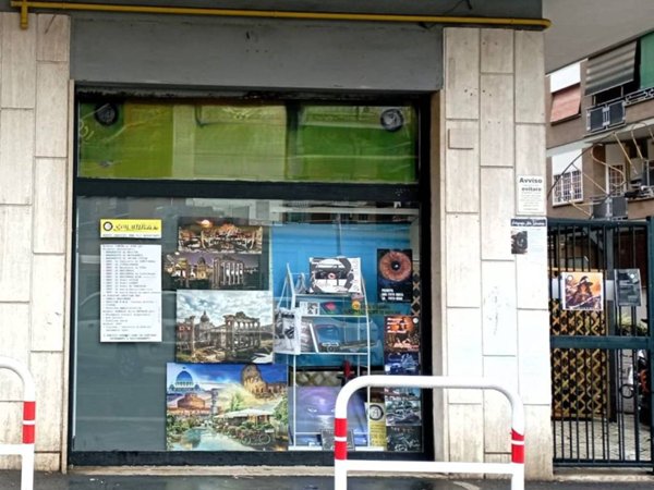negozio in affitto a Roma in zona Portuense