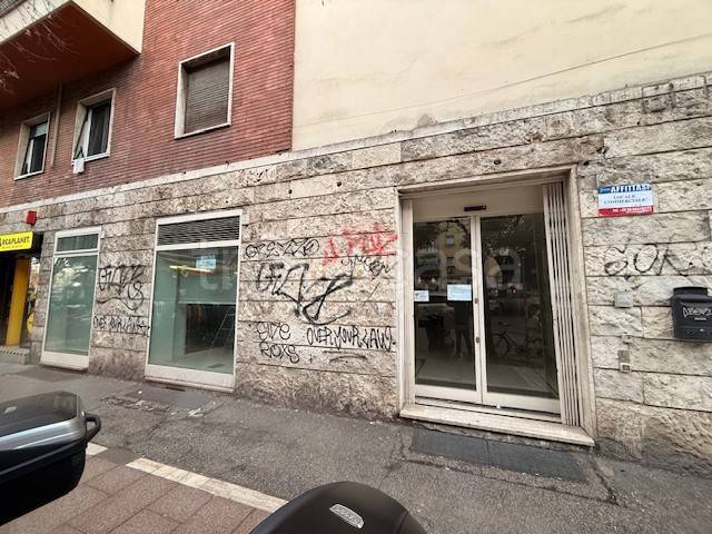 negozio in affitto a Roma in zona Ostiense