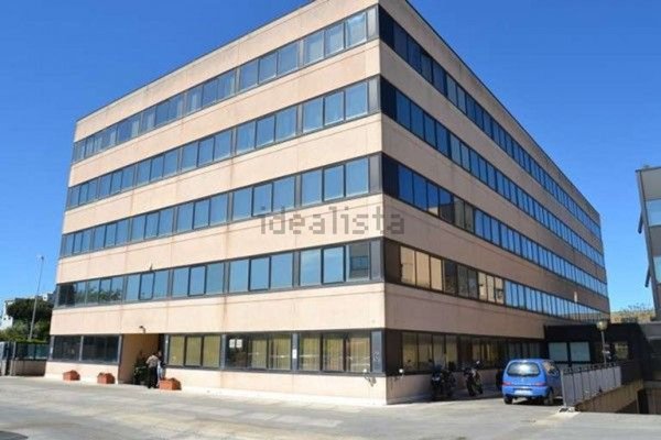 ufficio in affitto a Roma in zona Don Bosco