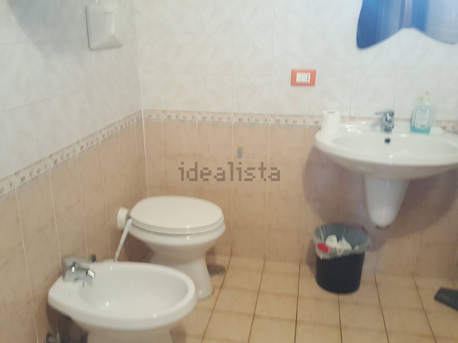 locale commerciale in affitto a Roma