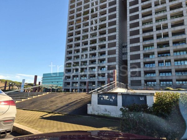 locale commerciale in affitto a Roma in zona Testaccio