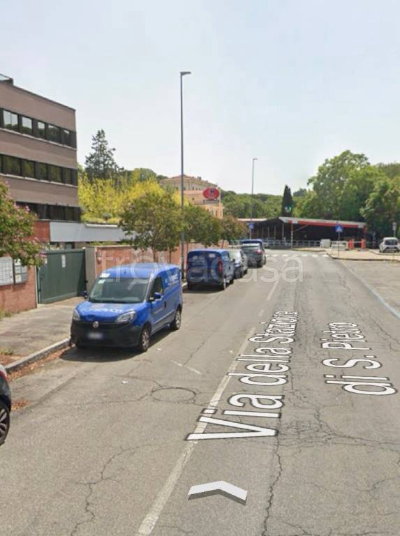 locale commerciale in affitto a Roma in zona Aurelio